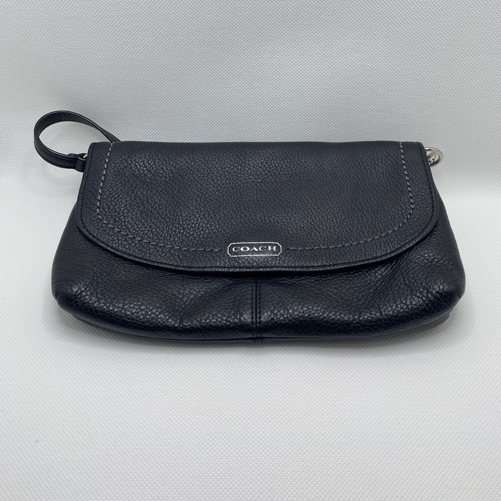 Coach wristlet clutch